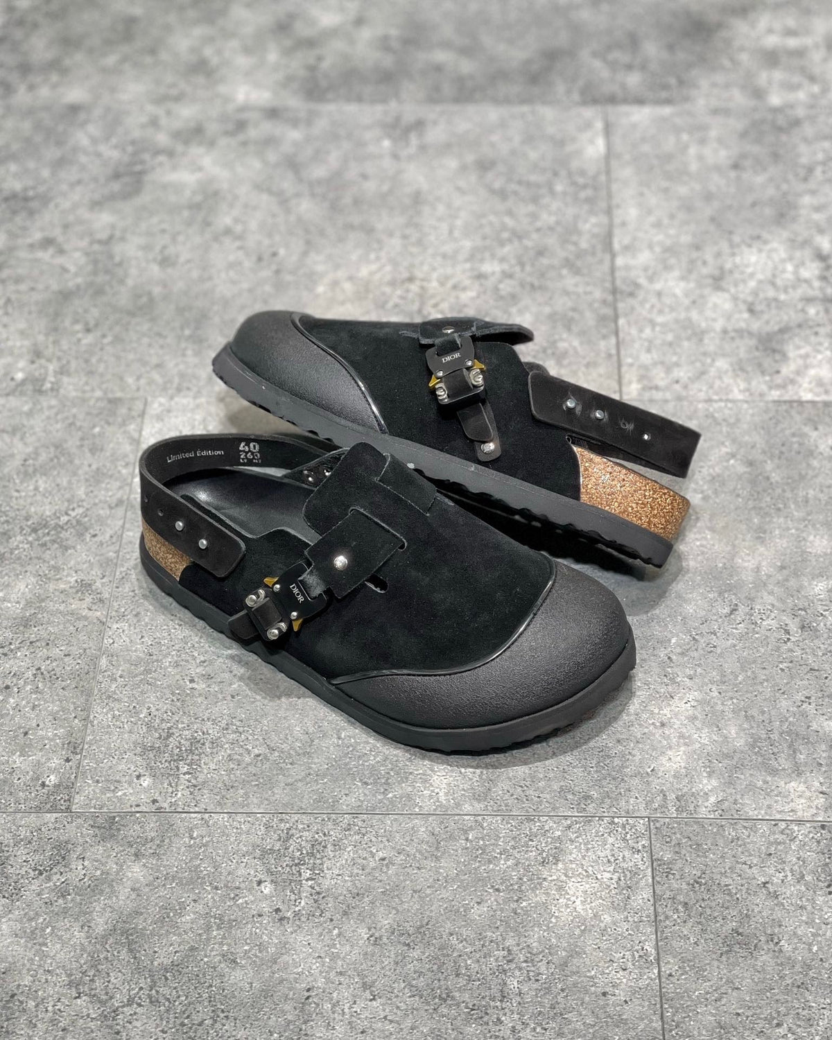 DIO Sandal