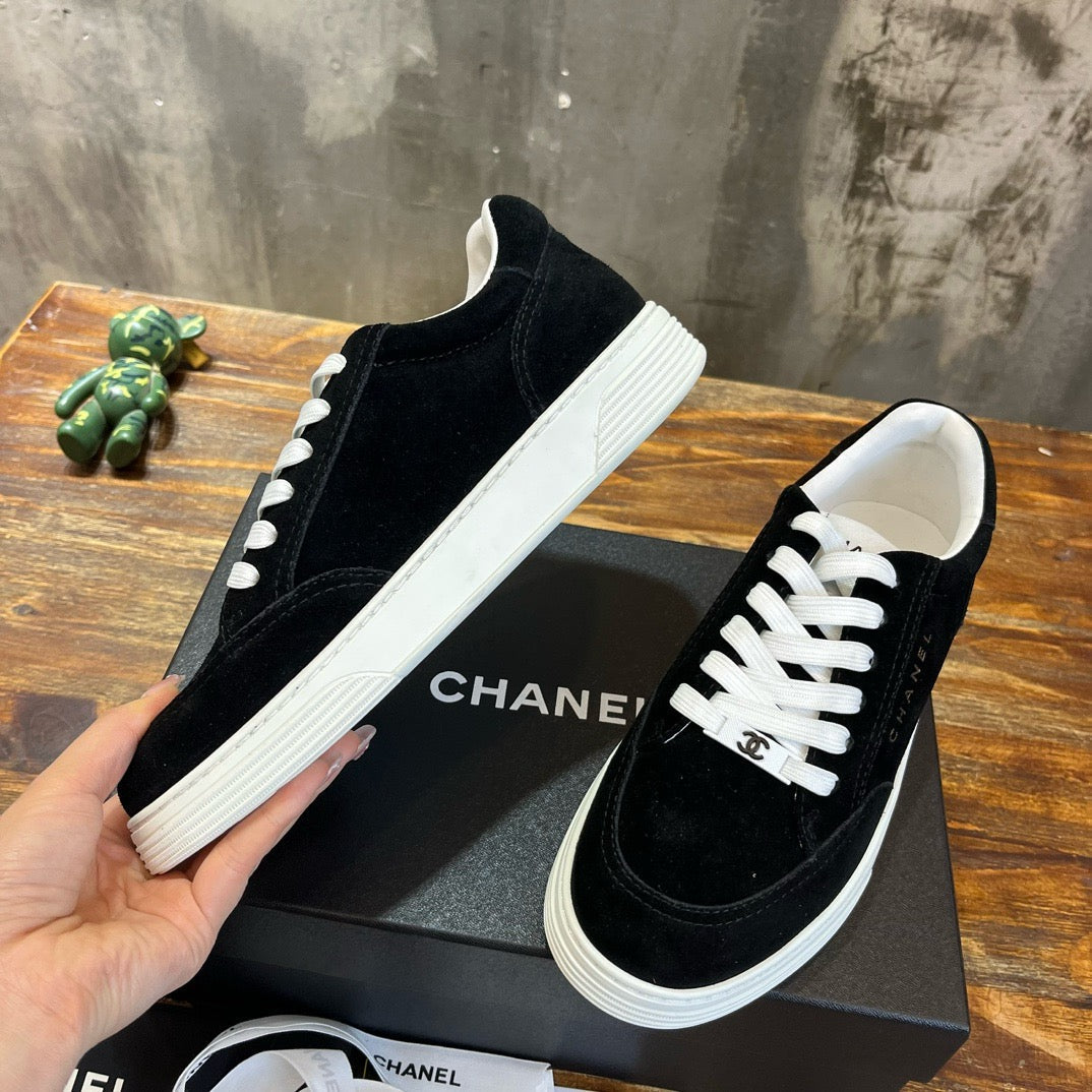 CHA Sneakers