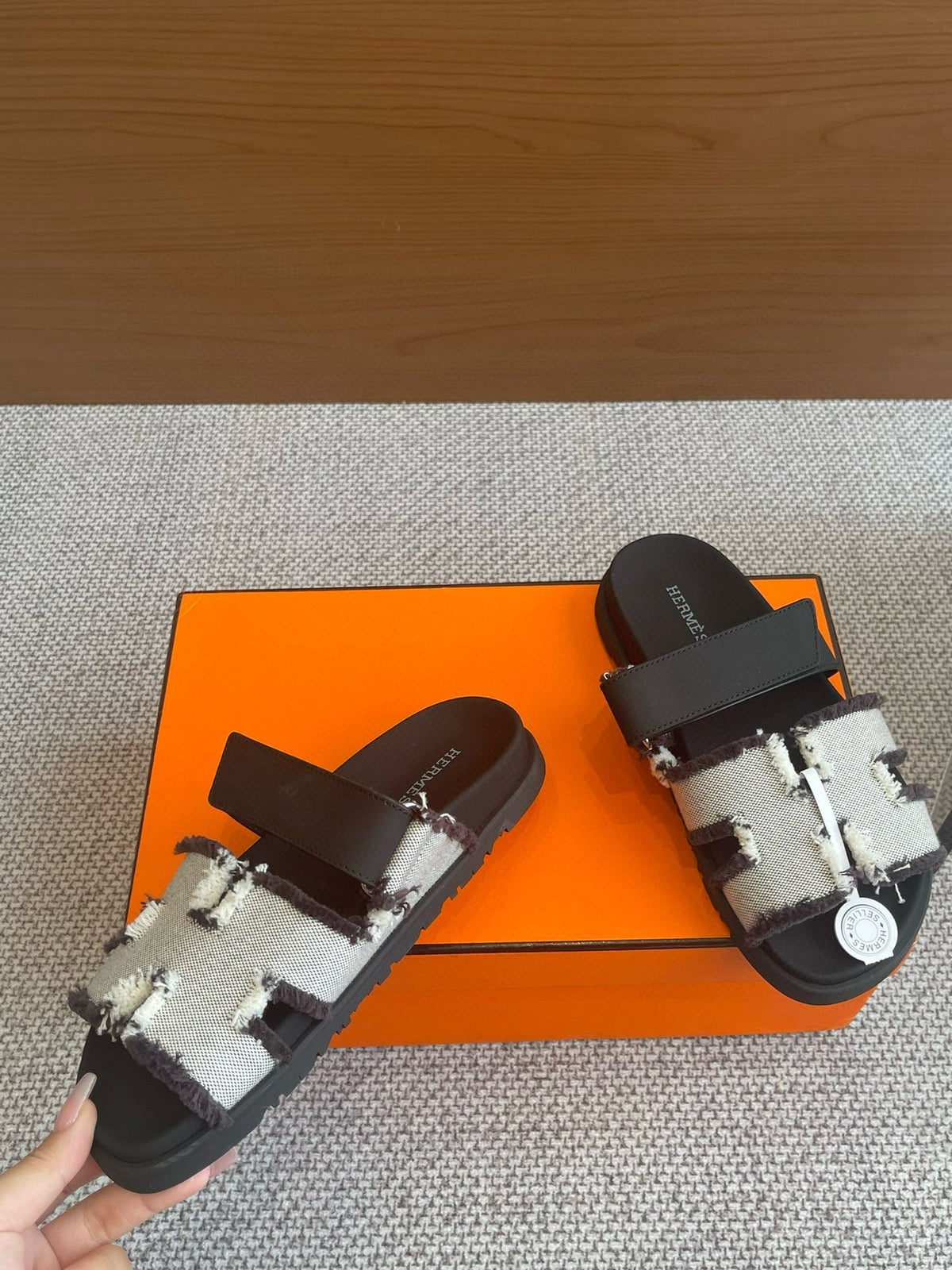 HERM Sandals