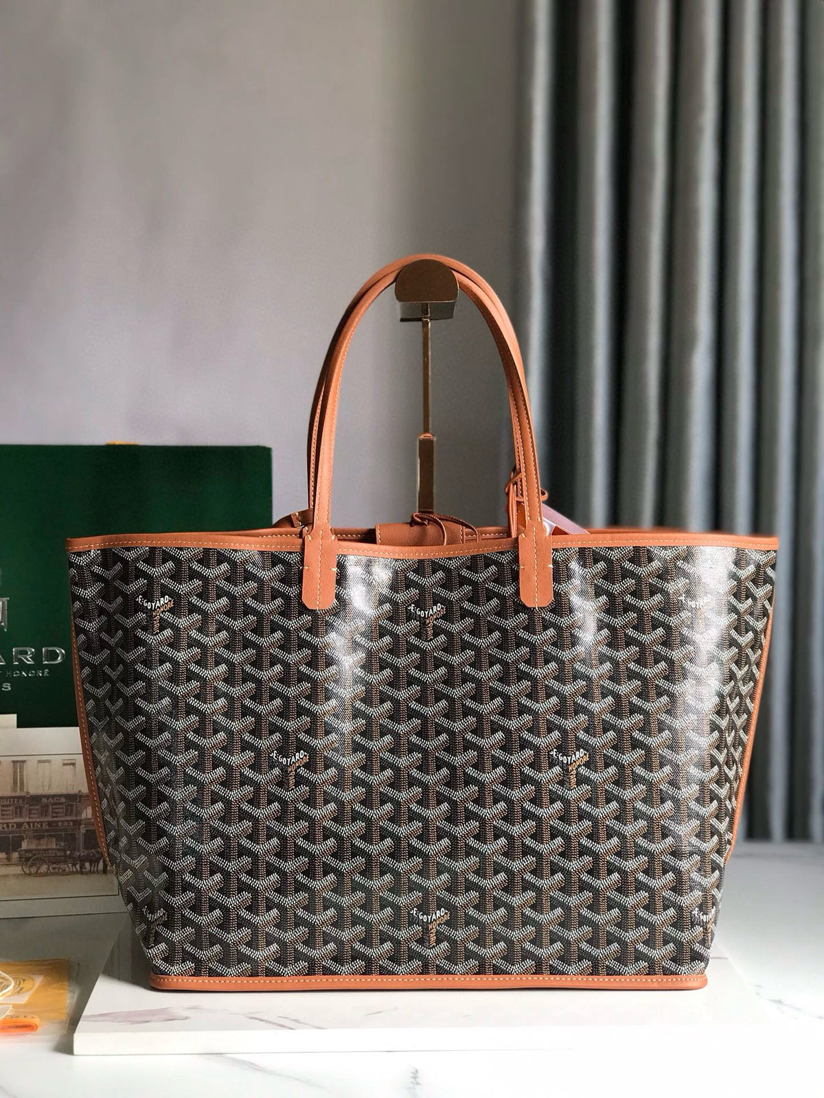 GOY REVERSIBLE ANJOU 34*28*15