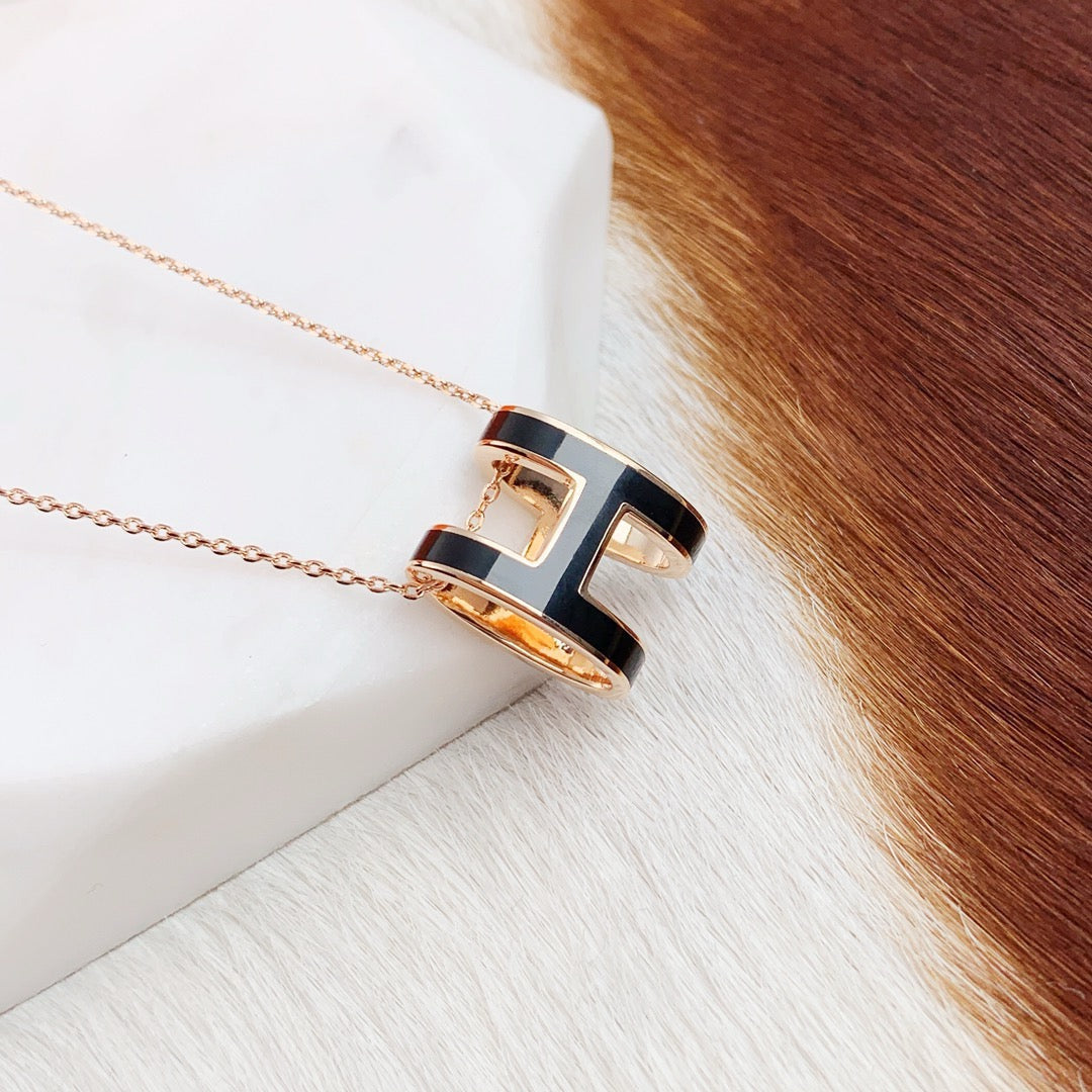HERM Necklace