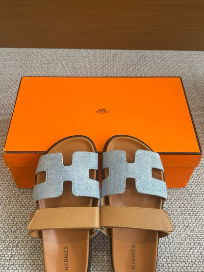 HERM Sandals