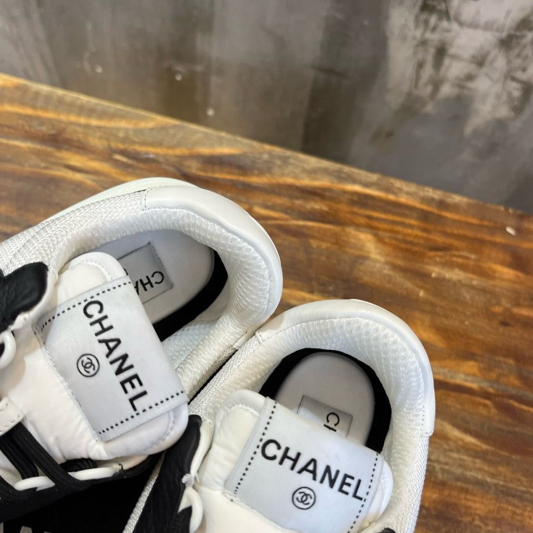 CHA Sneakers
