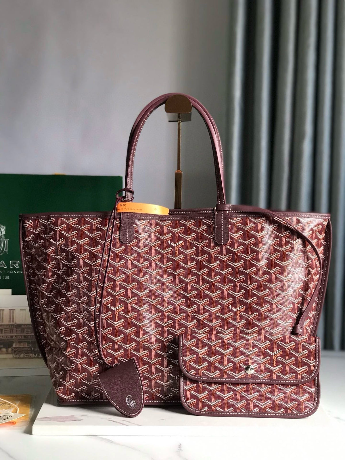 GOY REVERSIBLE ANJOU 34*28*15