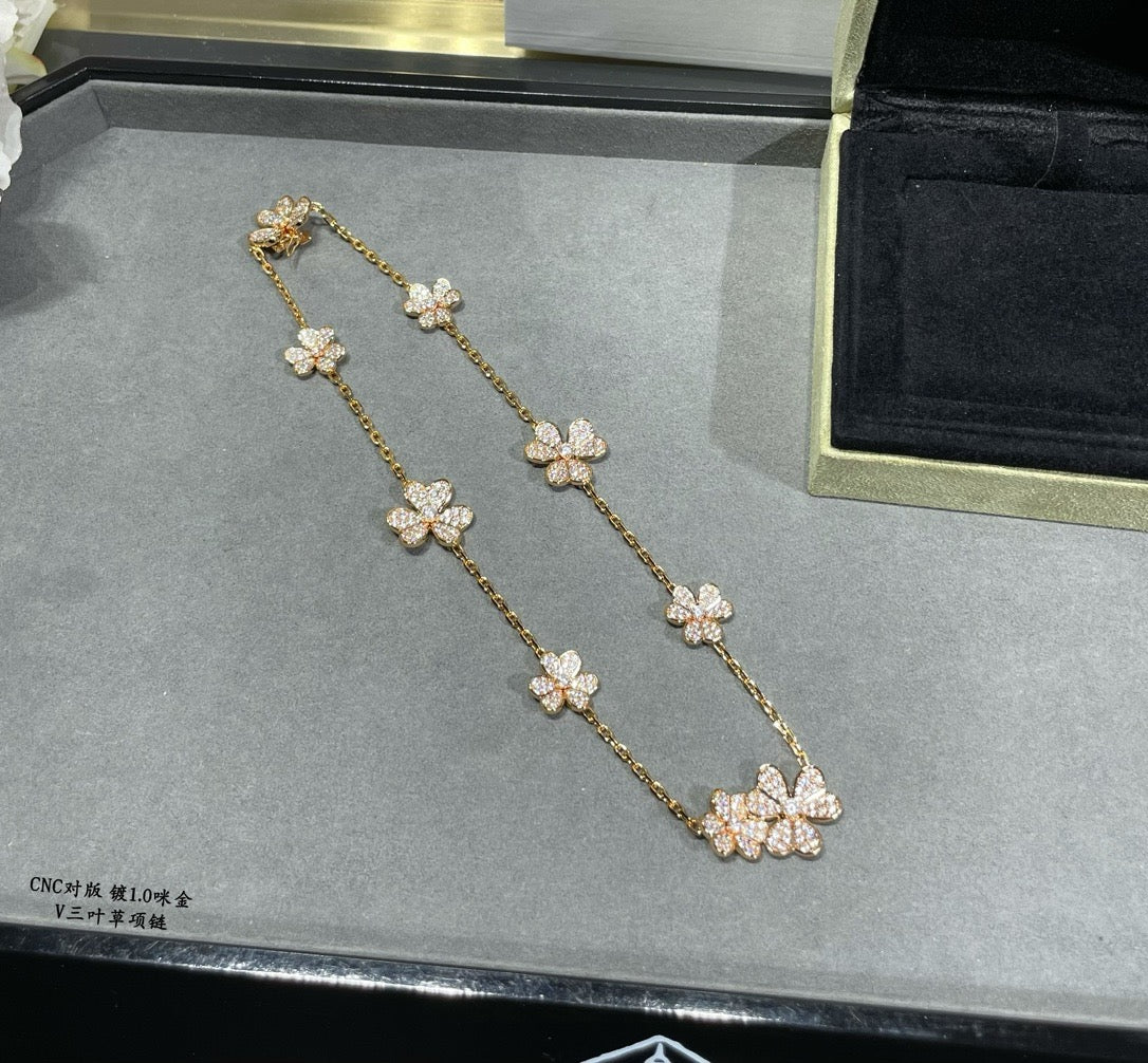 VCA Necklace