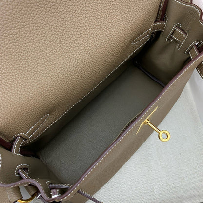HERM KELLY MESSENGER 25