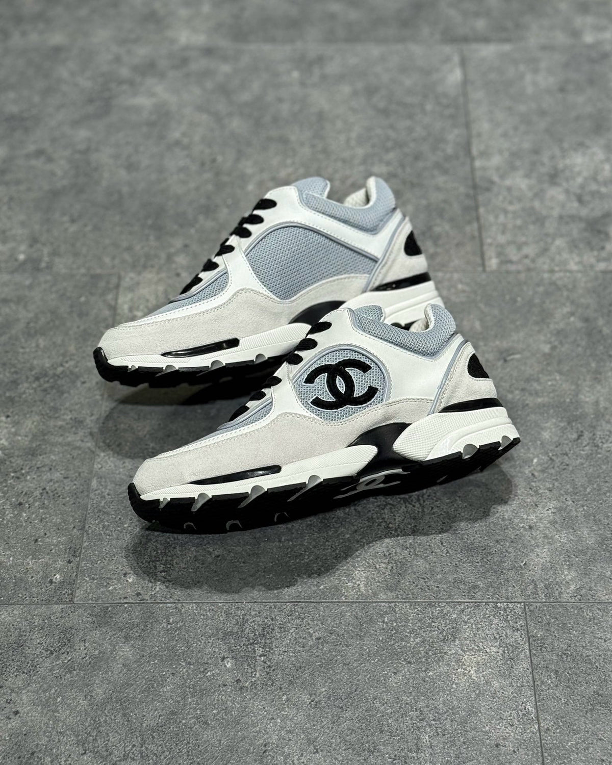 CHA Sneakers