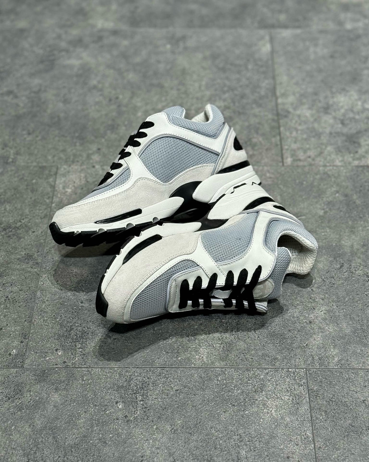CHA Sneakers