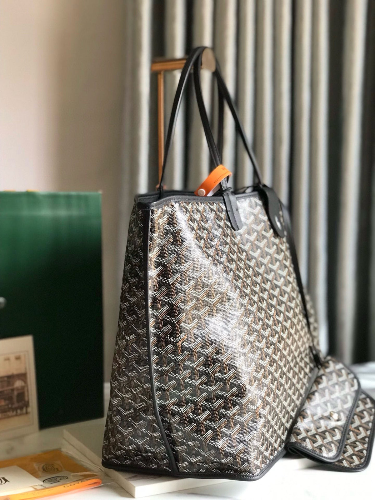 GOY REVERSIBLE ANJOU 39*32*19