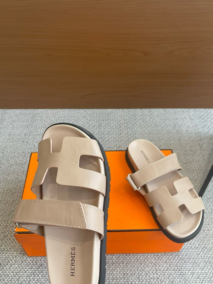 HERM Sandals