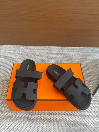 HERM Sandals