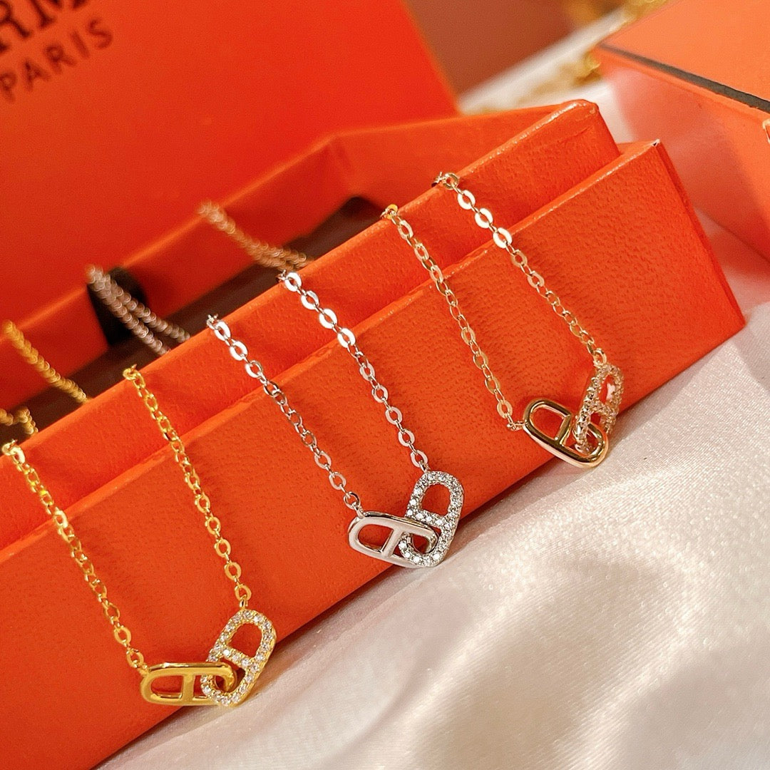 HERM Necklace