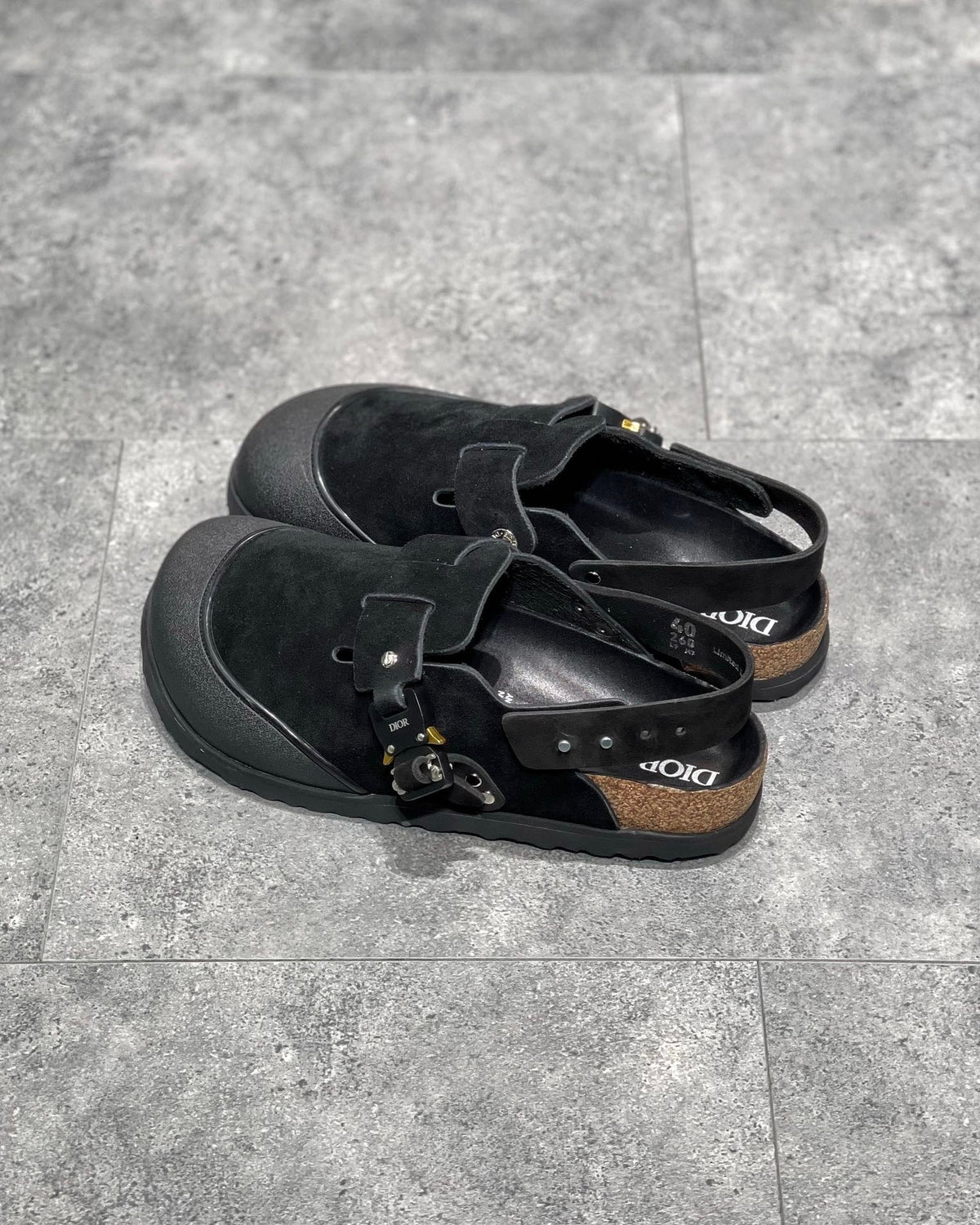 DIO Sandal