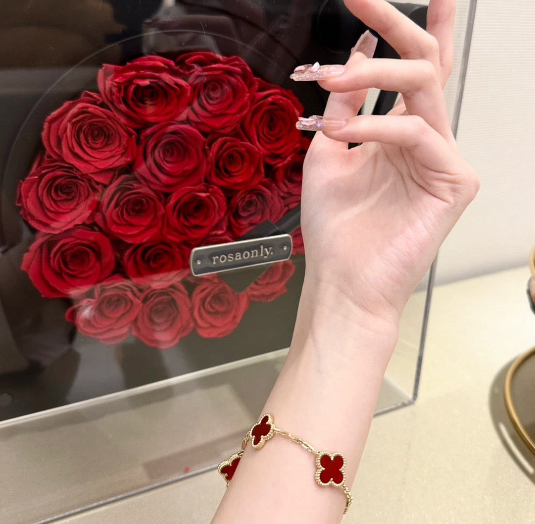 VCA Bracelet