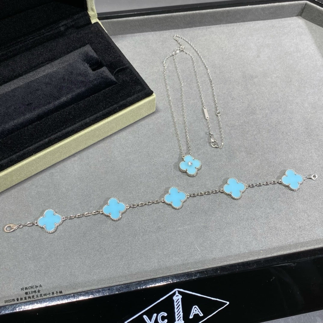 VCA Bracelet