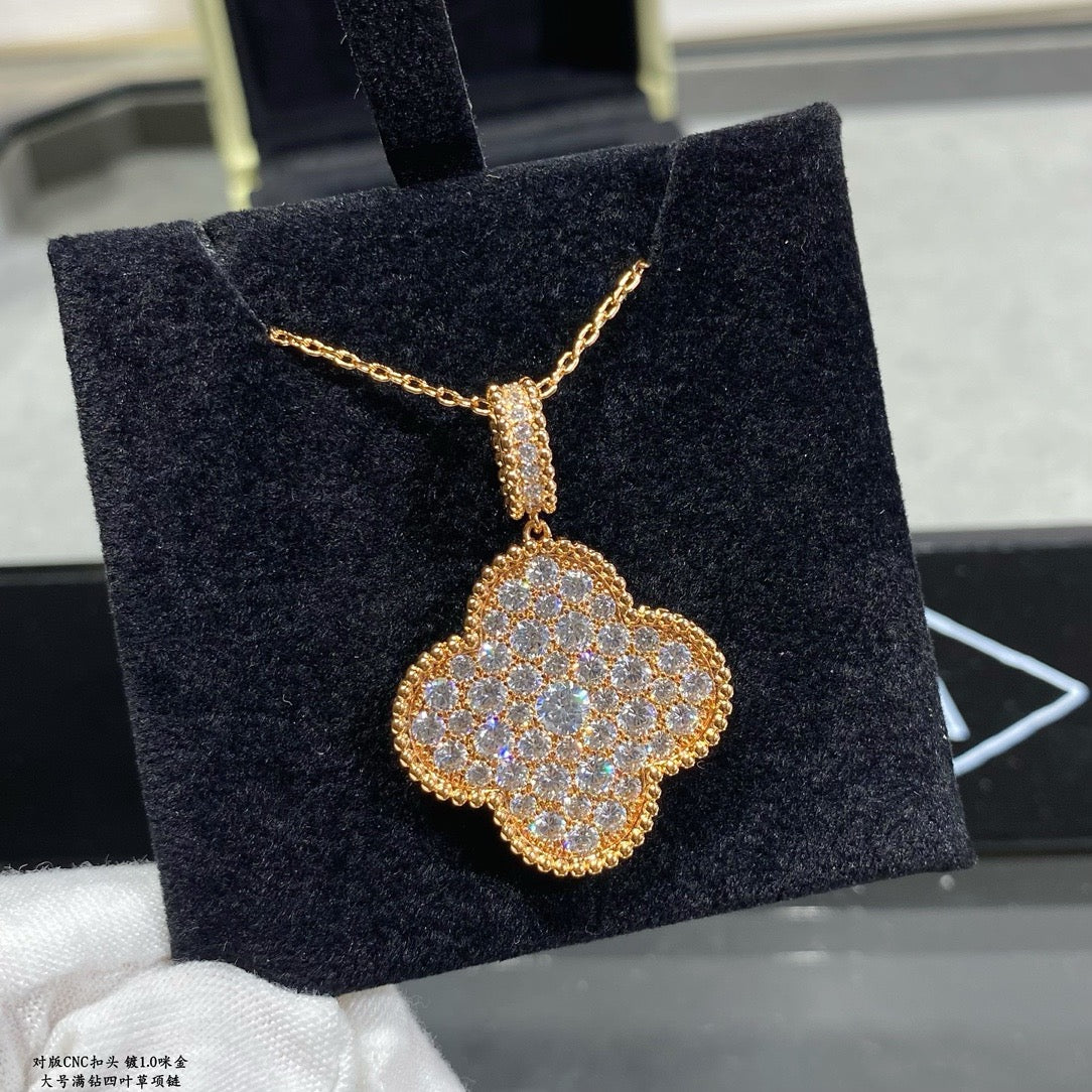 VCA Necklace