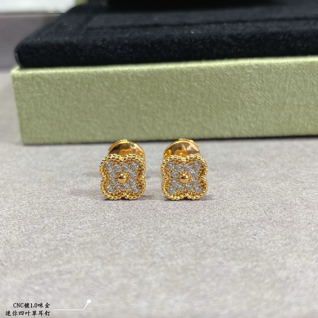 VCA Earrings