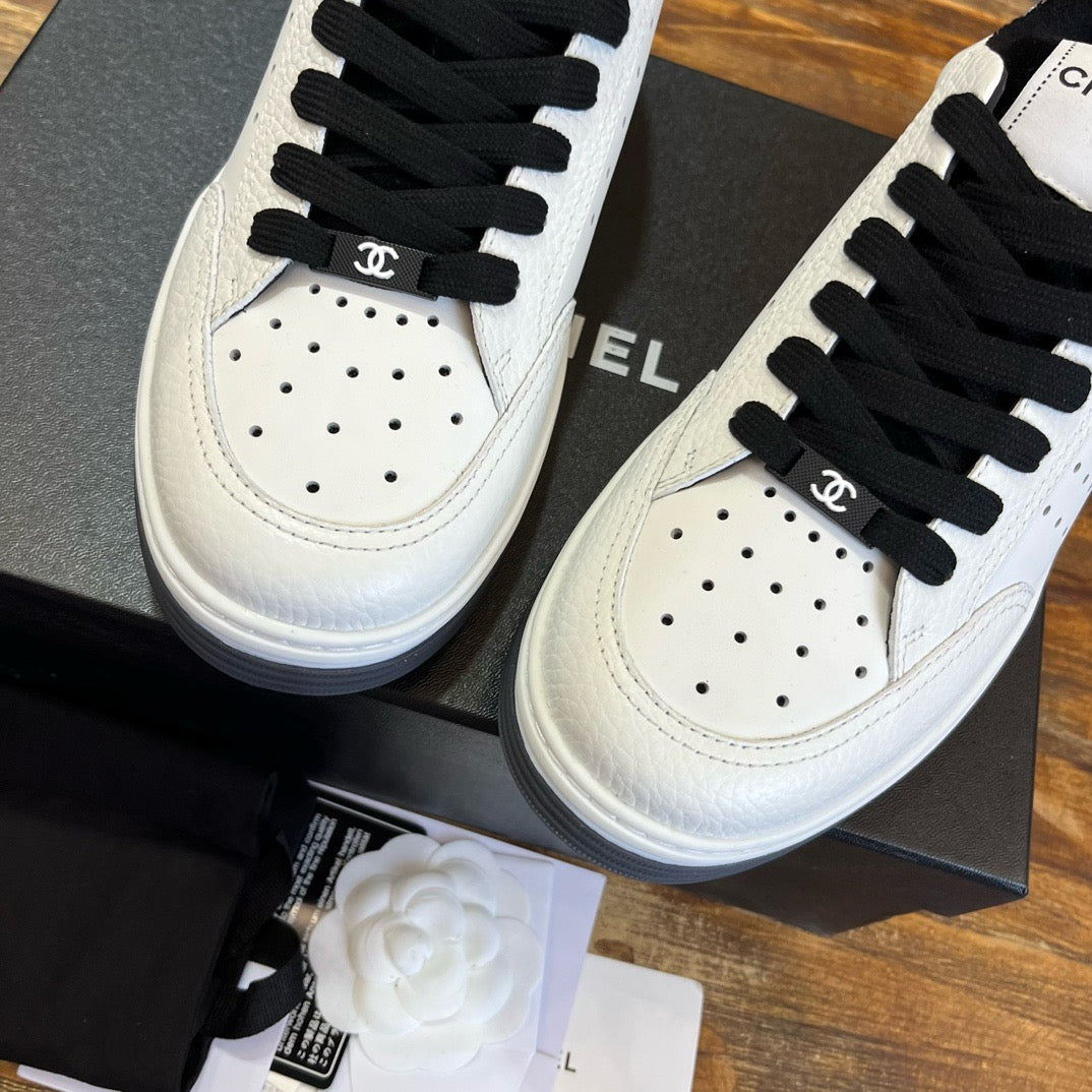 CHA Sneakers