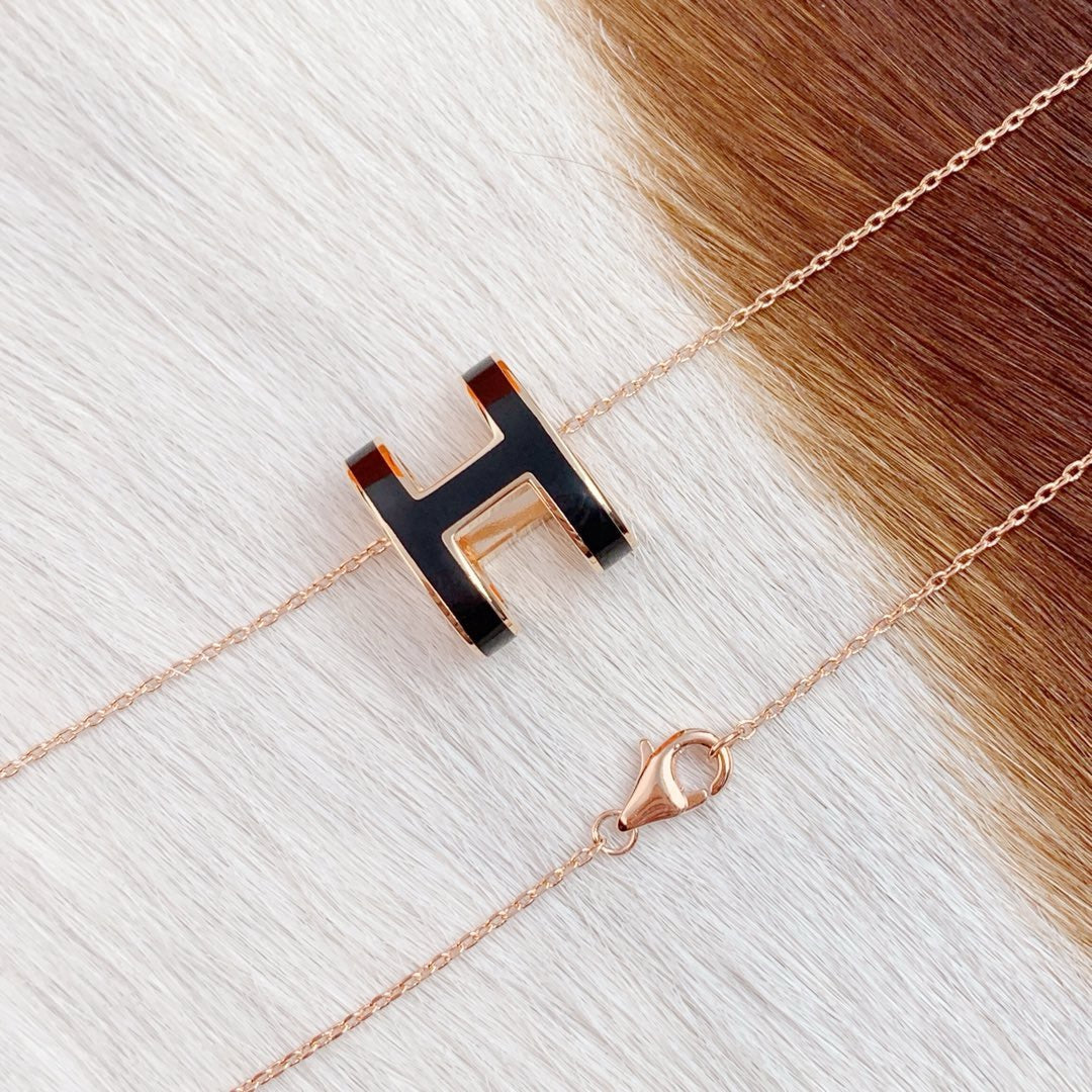 HERM Necklace