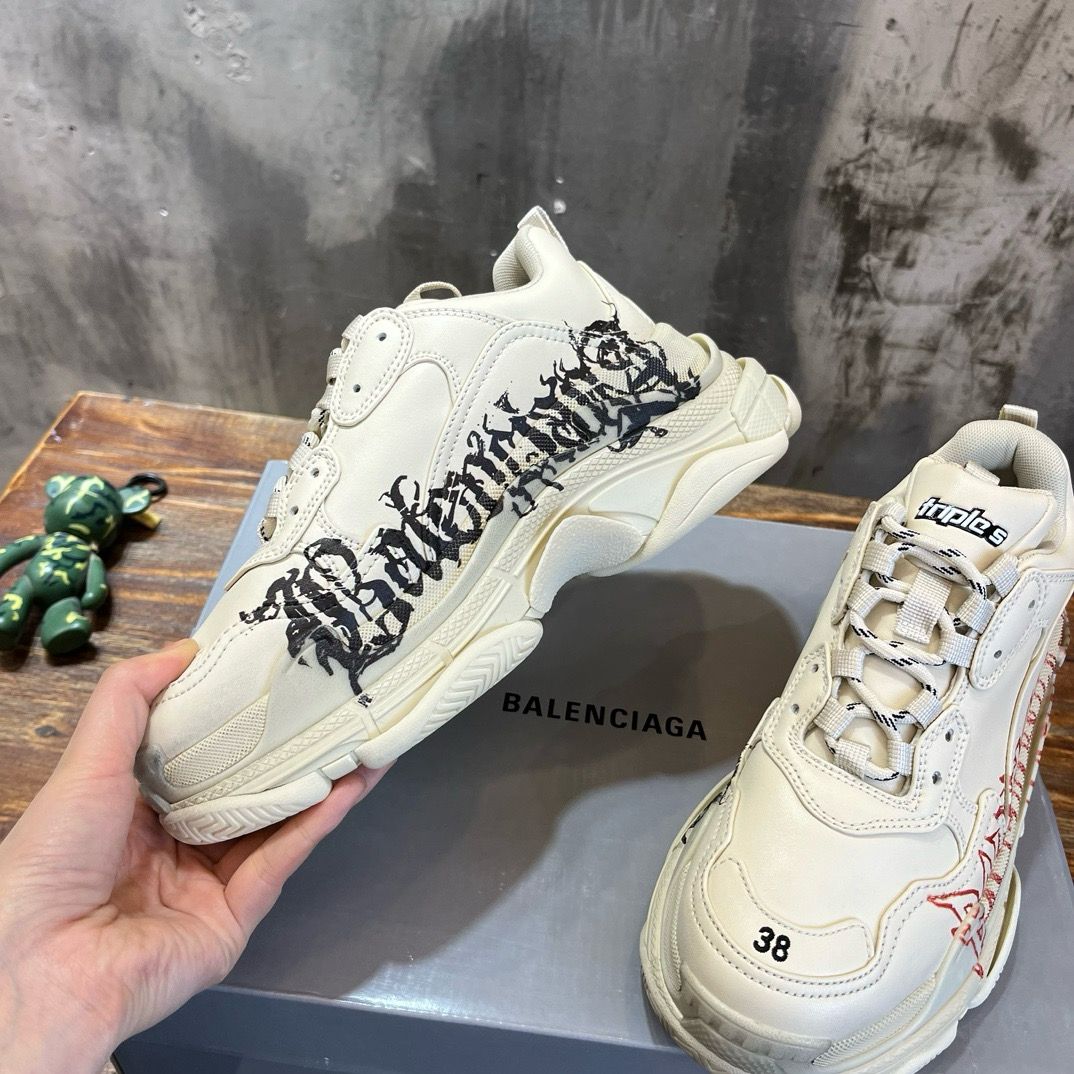 TRIPLE S SNEAKER DIY METAL IN WHITE CALFSKIN