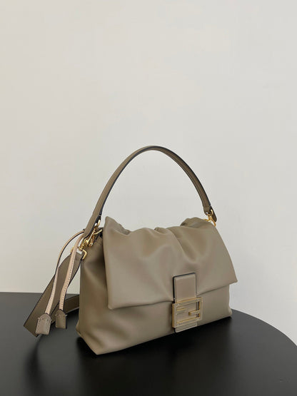 Mamma Bauguette Medium Nappa Leather Dove Grey