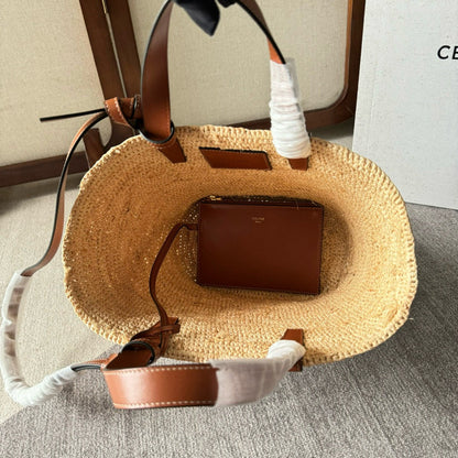 TEEN SUPPLE CELINE CLASSIC PANIER IN RAFFIA AND CALFSKIN TAN