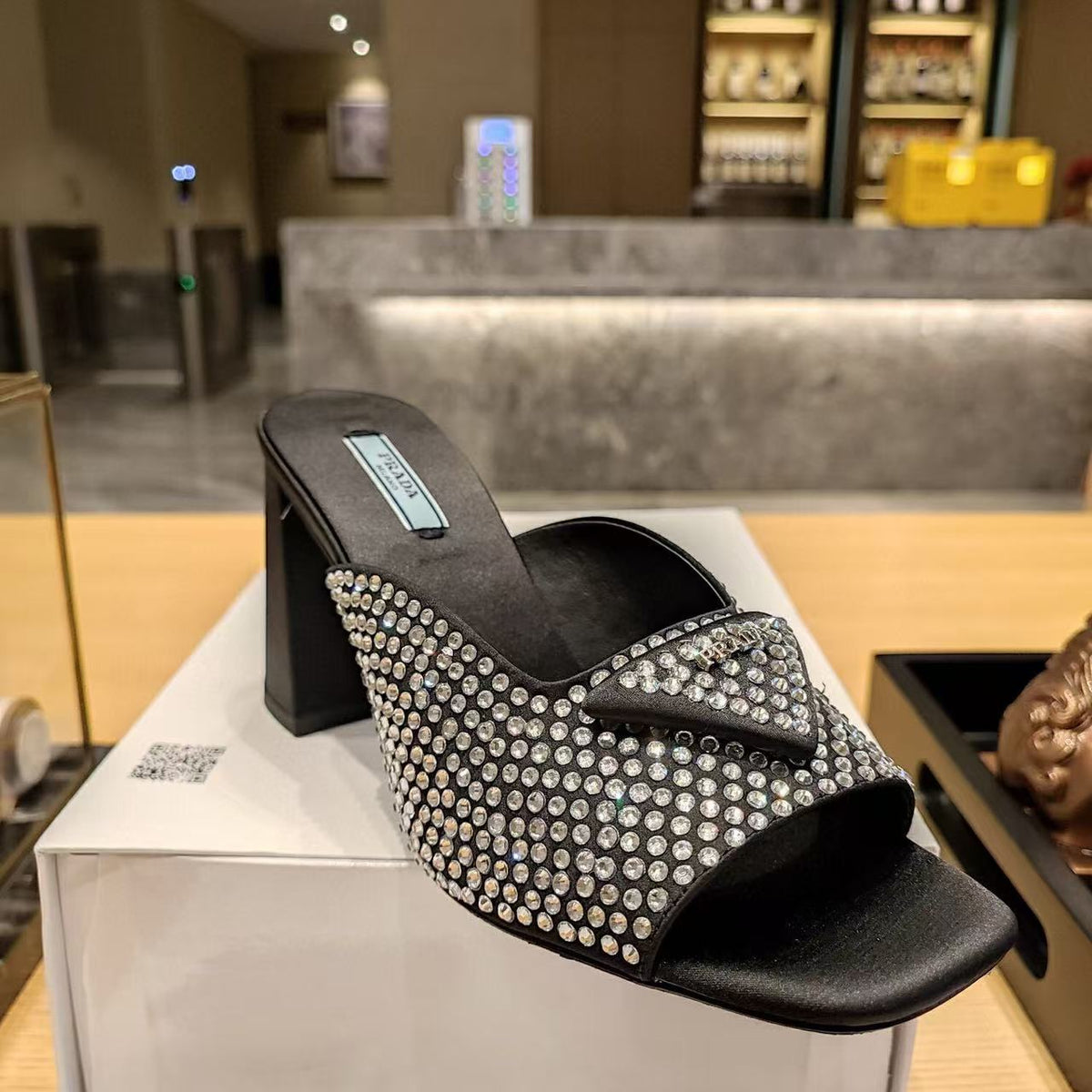 PRA EMBELLISHED SATIN SANLDALS IN BLACK