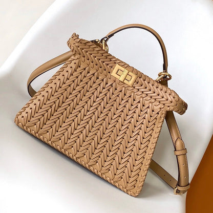 Peekaboo ICONIC ISeeU 27 Bag lambskin gold hardware