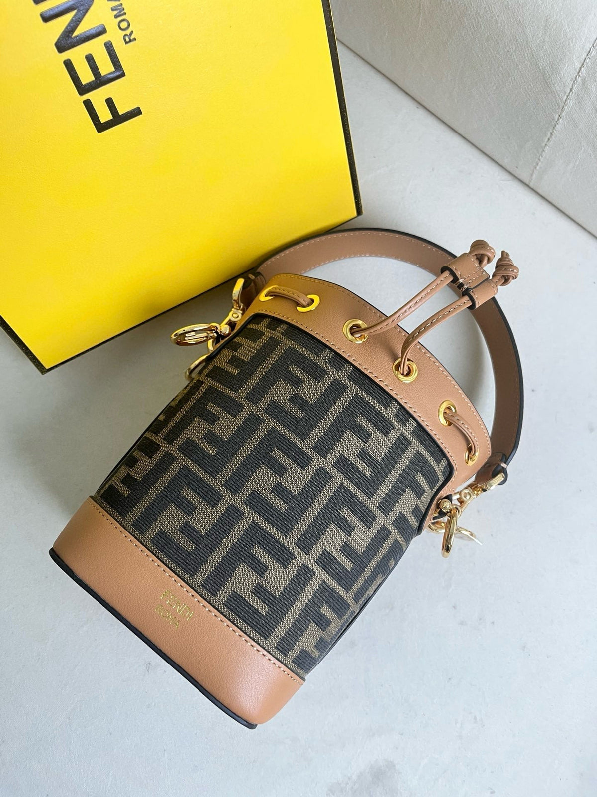 MON TRESOR 18 IN BROWN CALFSKIN