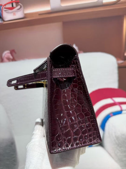 HM KELLY MINI 22 BORDEAUX RED AMERICAN ALLIGATOR GOLD BUCKLE