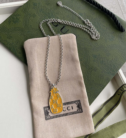 GG NECKLACE PENDANT PINEAPPLE PATTERN
