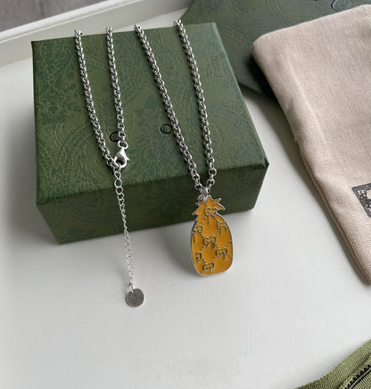 GG NECKLACE PENDANT PINEAPPLE PATTERN