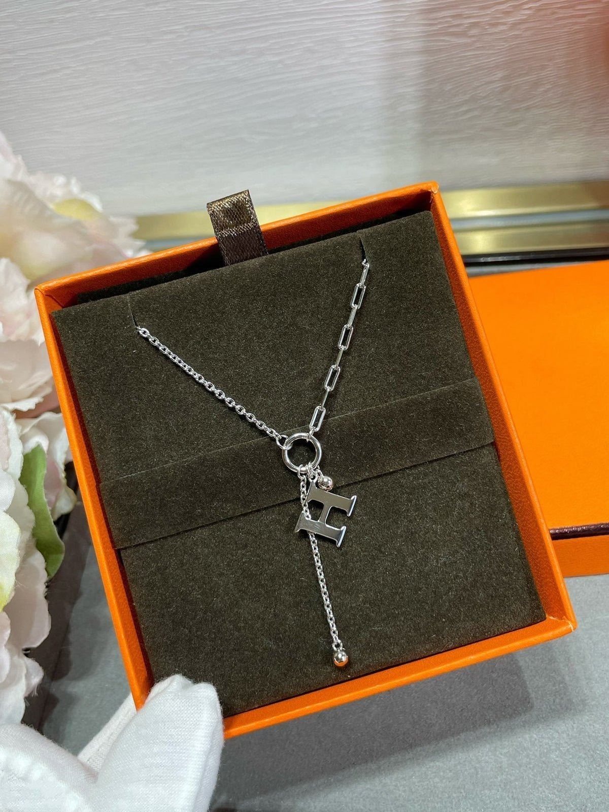 HM MANDARIN DUCK H NECKLACE