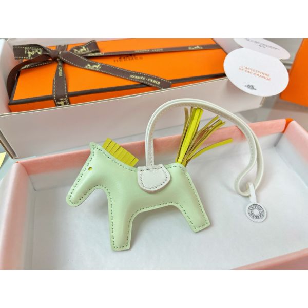 HERM Rodeo PM Bag Charm in Vert Fizz/Yellow/Craie Lambskin