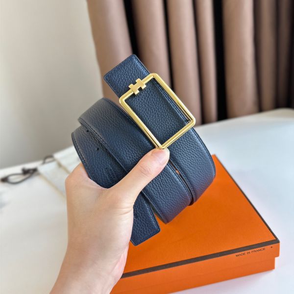 HERM Tube H Reversible Belt 38MM in Blue Clemence Leather