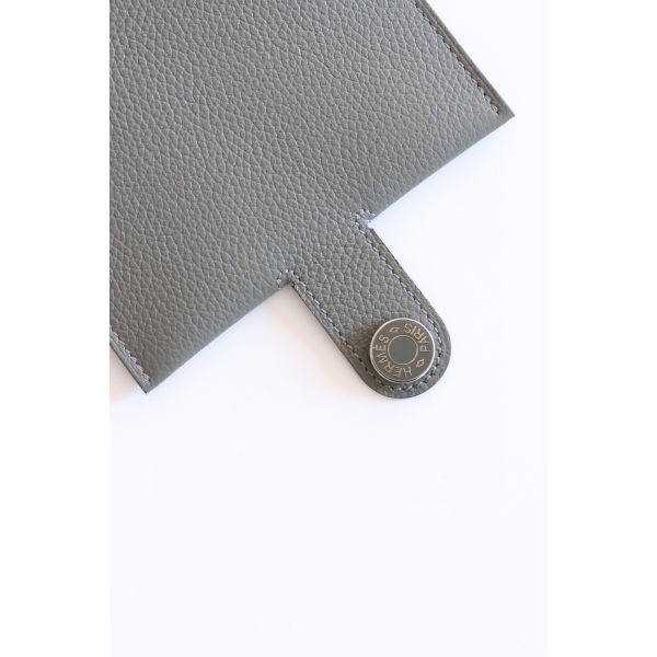 HERM R.M.S Card Holder in Gris Meyer Evergrain Calfskin