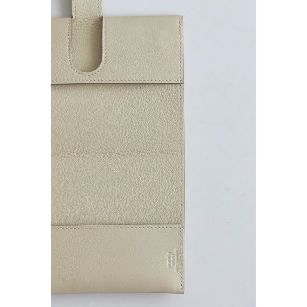 HERM R.M.S Passport Holder in Beton Evercolor Calfskin