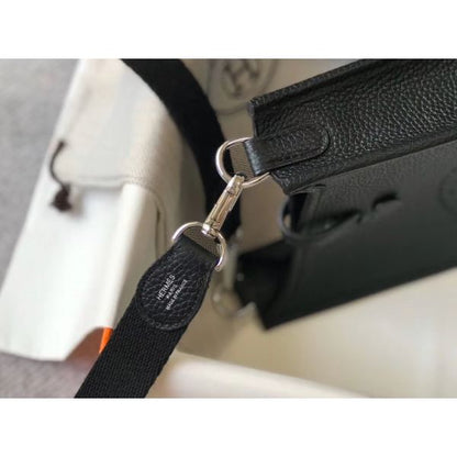 HERM Evelyne III TPM Bag In Black Clemence Leather