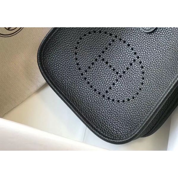 HERM Evelyne III TPM Bag In Black Clemence Leather