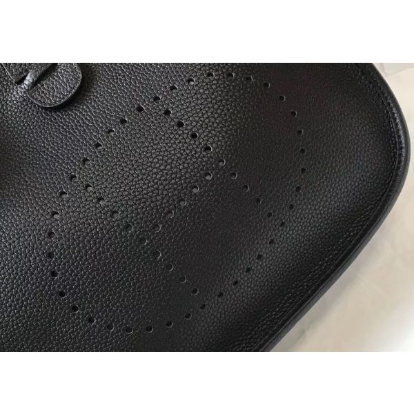 HERM Evelyne III 29 PM Bag In Black Clemence Leather