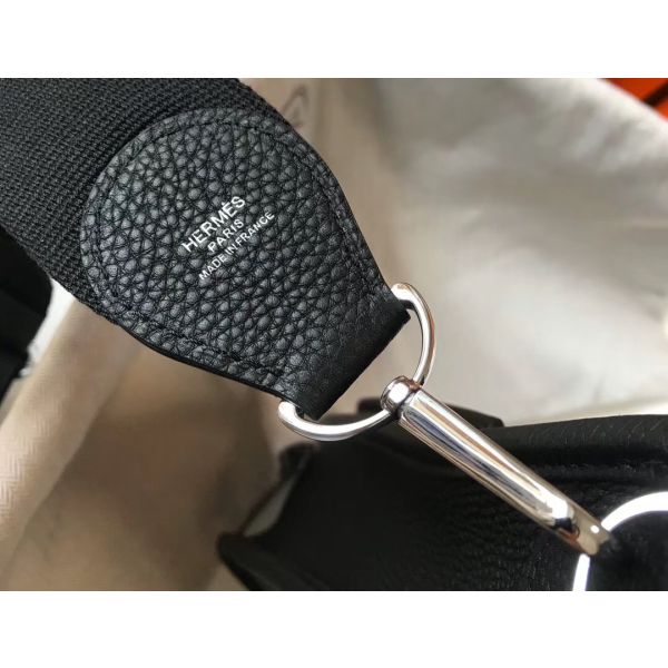 HERM Evelyne III 29 PM Bag In Black Clemence Leather