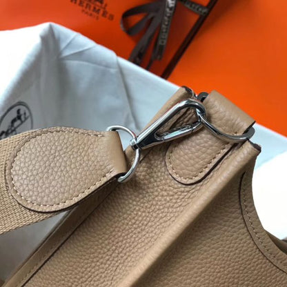 HERM Evelyne III 29 PM Bag In Trench Clemence Leather