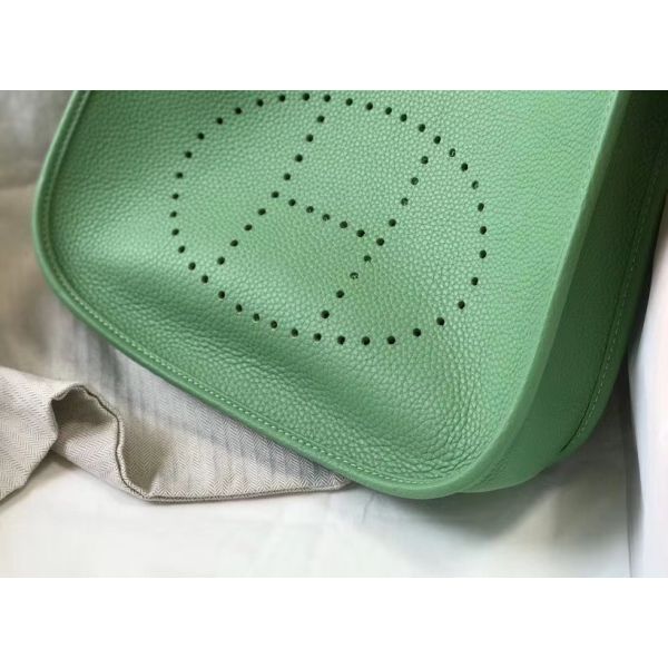 HERM Evelyne III 29 PM Bag In Vert Criquet Clemence Leather