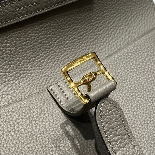 HERM Halzan 25 Bag in Gris Meyer Clemence Leather