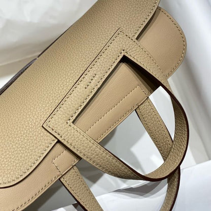 HERM Halzan 25 Bag in Trench Clemence Leather
