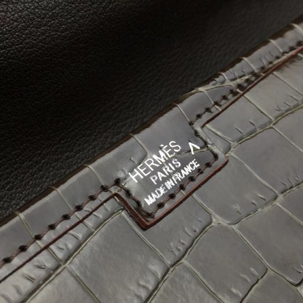 HERM Jige Elan 29 Clutch In Chocolate Crocodile Leather