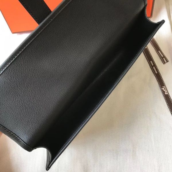 HERM Jige Elan 29 Clutch In Black Epsom Leather