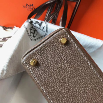 HERM Kelly 20cm Bag In Taupe Clemence Leather GHW