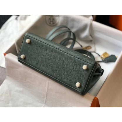 HERM Kelly 25cm Retourne Bag In Vert Amande Clemence Leather