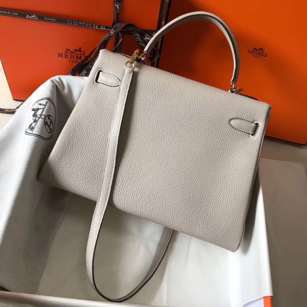 HERM Kelly 32cm Bag In Pearl Grey Clemence Leather GHW